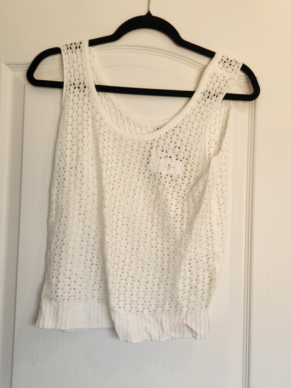 Blakeley Designs Lightweight White Crochet Tank Top β Women's Knit S/M BNWT